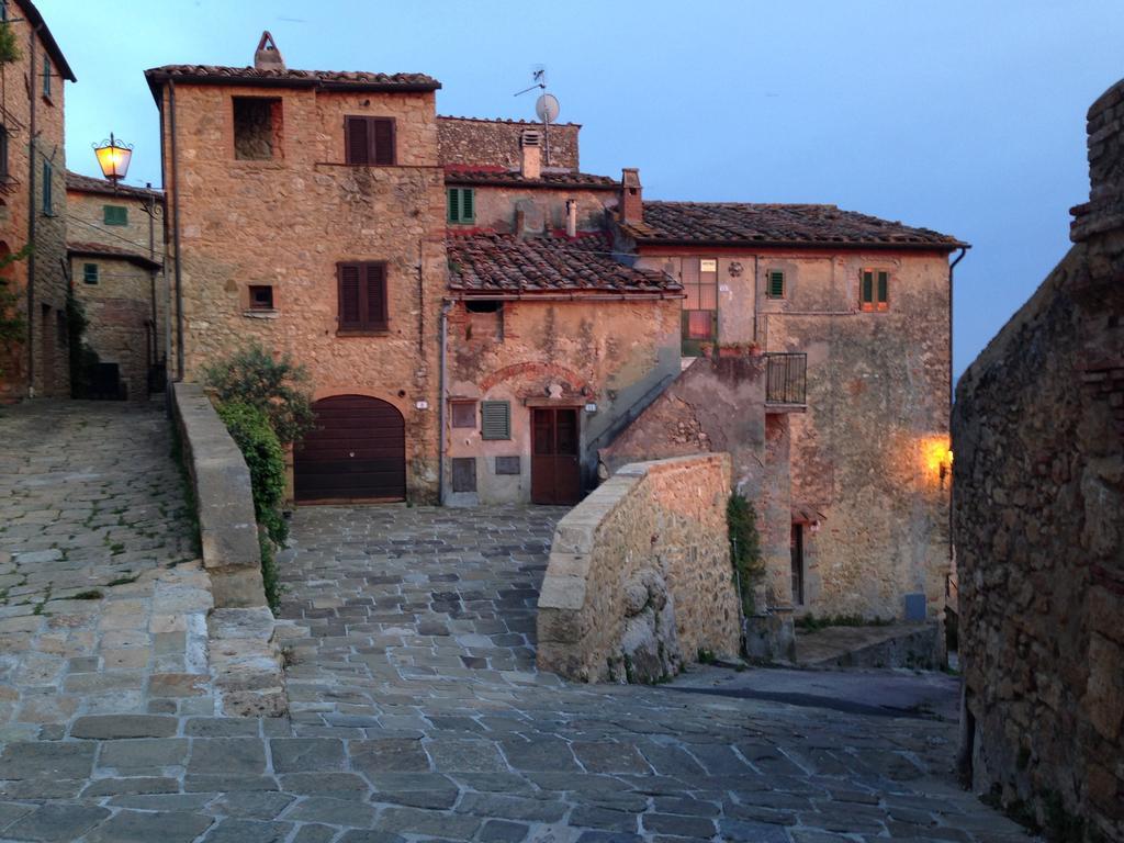 Maison d'hôtes Fattoria Della Gioiosa - Agriturismo La Gelinda à Casale Marittimo Extérieur photo